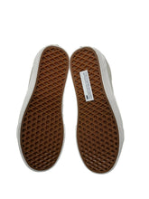 Load image into Gallery viewer, Men’s Vans Shoes, 8
