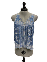 Load image into Gallery viewer, Women’s Lucky Brand Sleeveless Top, XS
