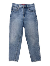 Load image into Gallery viewer, Women’s Guess Jeans, 24
