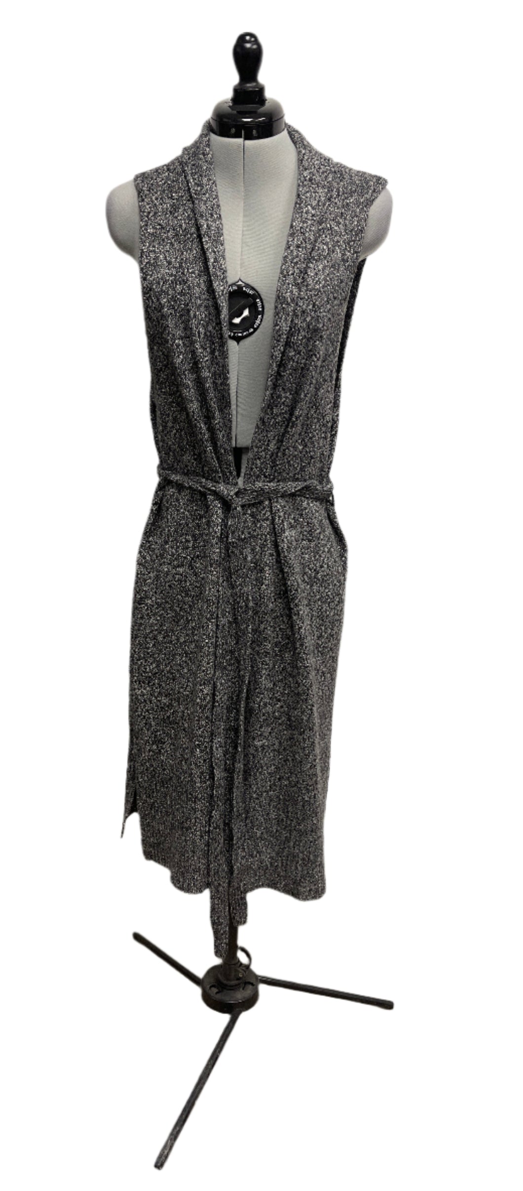 Women’s Hayden Park Sleeveless Sweater, Small