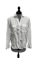 Load image into Gallery viewer, Women’s Cloth &amp; Stone Long Sleeve Top, XSmall
