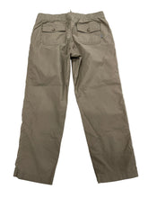 Load image into Gallery viewer, Women’s Eddie Bauer Pants, 12
