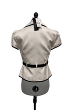 Load image into Gallery viewer, Women’s Louben Short Sleeve Blazer, 2
