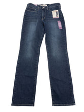 Load image into Gallery viewer, Women’s Levi Jeans, 10
