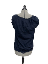 Load image into Gallery viewer, Women’s Banana Republic Sleeveless Top, Medium
