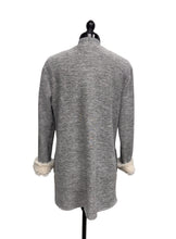 Load image into Gallery viewer, Women’s Ugg Long Sleeve Sweater, Small

