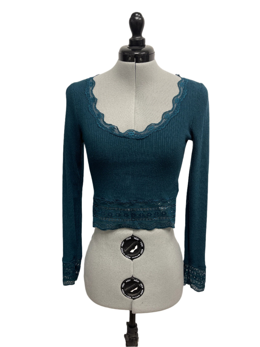 Women’s Urban Outfitters Long Sleeve Top, Medium