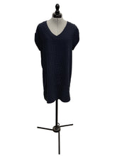 Load image into Gallery viewer, Women’s Chic by Jacob Sleeveless Dress, Medium
