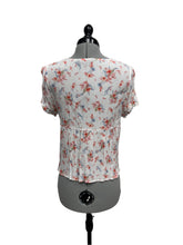 Load image into Gallery viewer, Women&#39;s Nobo Short Sleeve Top, Medium
