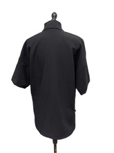 Load image into Gallery viewer, Women’s Nomia Short Sleeve Top, Size 6
