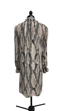 Load image into Gallery viewer, Women’s Ellen Tracy Long Sleeve Dress, 8
