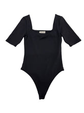 Load image into Gallery viewer, Women’s Babaton Short Sleeve Bodysuit, Small
