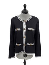 Load image into Gallery viewer, Women’s Melanie Lyne Long Sleeve Sweater, Medium

