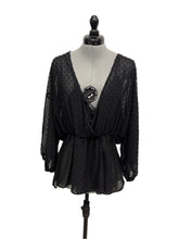 Load image into Gallery viewer, Women’s Zara Long Sleeve Blouse, XL
