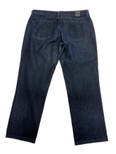 Load image into Gallery viewer, Women’s Vizcaino Jeans, 31
