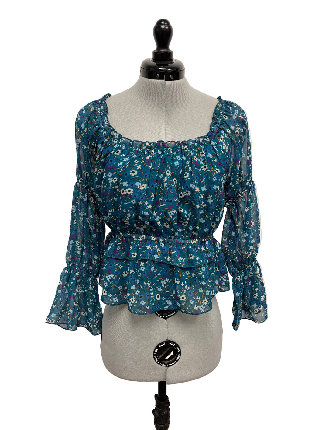 Women’s Pretty Loving Thing Long Sleeve Blouse, Size 4