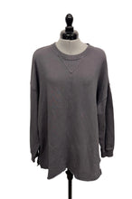Load image into Gallery viewer, Women’s Aerie Long Sleeve Sweater,  XSmall
