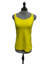Load image into Gallery viewer, Women’s Lululemon Sleeveless Top, Size 6
