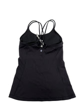 Load image into Gallery viewer, Women’s Lululemon Sleeveless Top, 6
