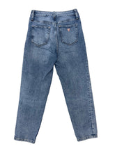 Load image into Gallery viewer, Women’s Guess Jeans, 24
