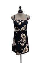 Load image into Gallery viewer, Women’s Gap Sleeveless Dress, Small
