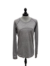 Load image into Gallery viewer, Women’s Lululemon Long Sleeve Top, 10
