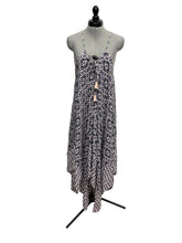 Load image into Gallery viewer, Women’s Jessica Simpson Sleeveless Dress, Medium

