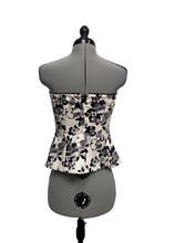 Load image into Gallery viewer, Women’s White House Black Market Top, 0
