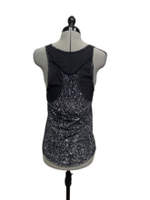 Load image into Gallery viewer, Women’s Lululemon Sleeveless Top, size 6
