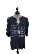 Load image into Gallery viewer, Women’s BCBG Long Sleeve Blouse, Extra Extra Small
