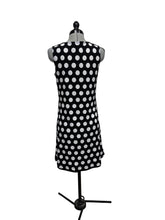 Load image into Gallery viewer, Women’s Compli KSleeveless Dress, Small
