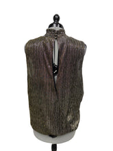 Load image into Gallery viewer, Women’s Banana Republic Sleeveless Blouse, Extra Large
