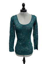 Load image into Gallery viewer, Women's Talula Long Sleeve Blouse, Small
