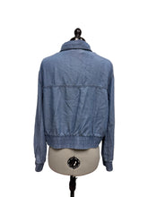 Load image into Gallery viewer, Women’s DKNY Light Long Sleeve Jacket, Large
