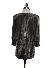 Load image into Gallery viewer, Women’s Bossini Ladies Long Sleeve Blouse, Medium
