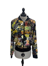 Load image into Gallery viewer, Women’s Rachel Roy Light Short Sleeve Jacket, Medium
