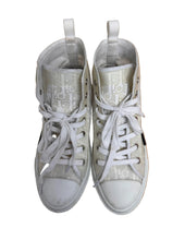 Load image into Gallery viewer, Men’s Dior Shoes, 39
