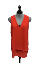 Load image into Gallery viewer, Women’s Michael Kors Sleeveless Blouse, Large
