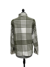 Load image into Gallery viewer, Women’s Mexx Long Sleeve Sweater, Large
