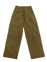 Load image into Gallery viewer, Women’s Uniqlo Pants, Extra Small
