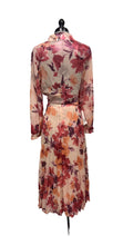 Load image into Gallery viewer, Women’s Zara Long Sleeve Blouse and Skirt, Large
