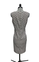 Load image into Gallery viewer, Women’s Mario Serrani Sleevless Dress, Small
