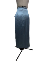 Load image into Gallery viewer, Women’s Zara Skirt, Medium
