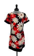 Load image into Gallery viewer, Women’s Tommy Hilfiger Short Sleeve Dress, 8
