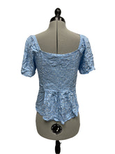 Load image into Gallery viewer, Women&#39;s Urban Romantics Short Sleeve Top, Small
