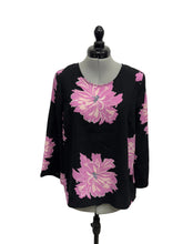 Load image into Gallery viewer, Women’s Vero Moda Long Sleeve Blouse, Medium
