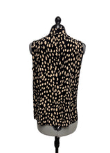 Load image into Gallery viewer, Women’s Chicos Sleeveless Top, 1
