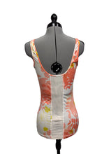 Load image into Gallery viewer, Women’s Lululemon Sleeveless Top, size 6
