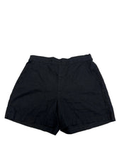Load image into Gallery viewer, Women’s Banana Republic Shorts, Medium
