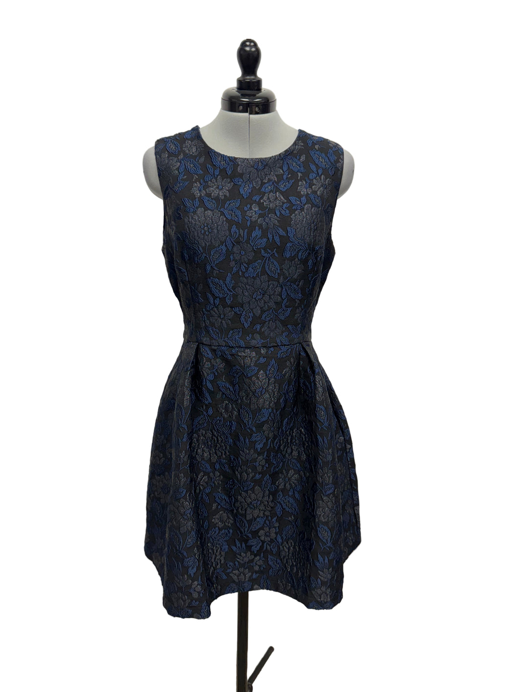 Women’s Luna Sleeveless Dress, Large